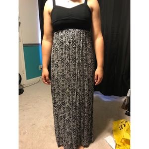 Patterned maxi dress